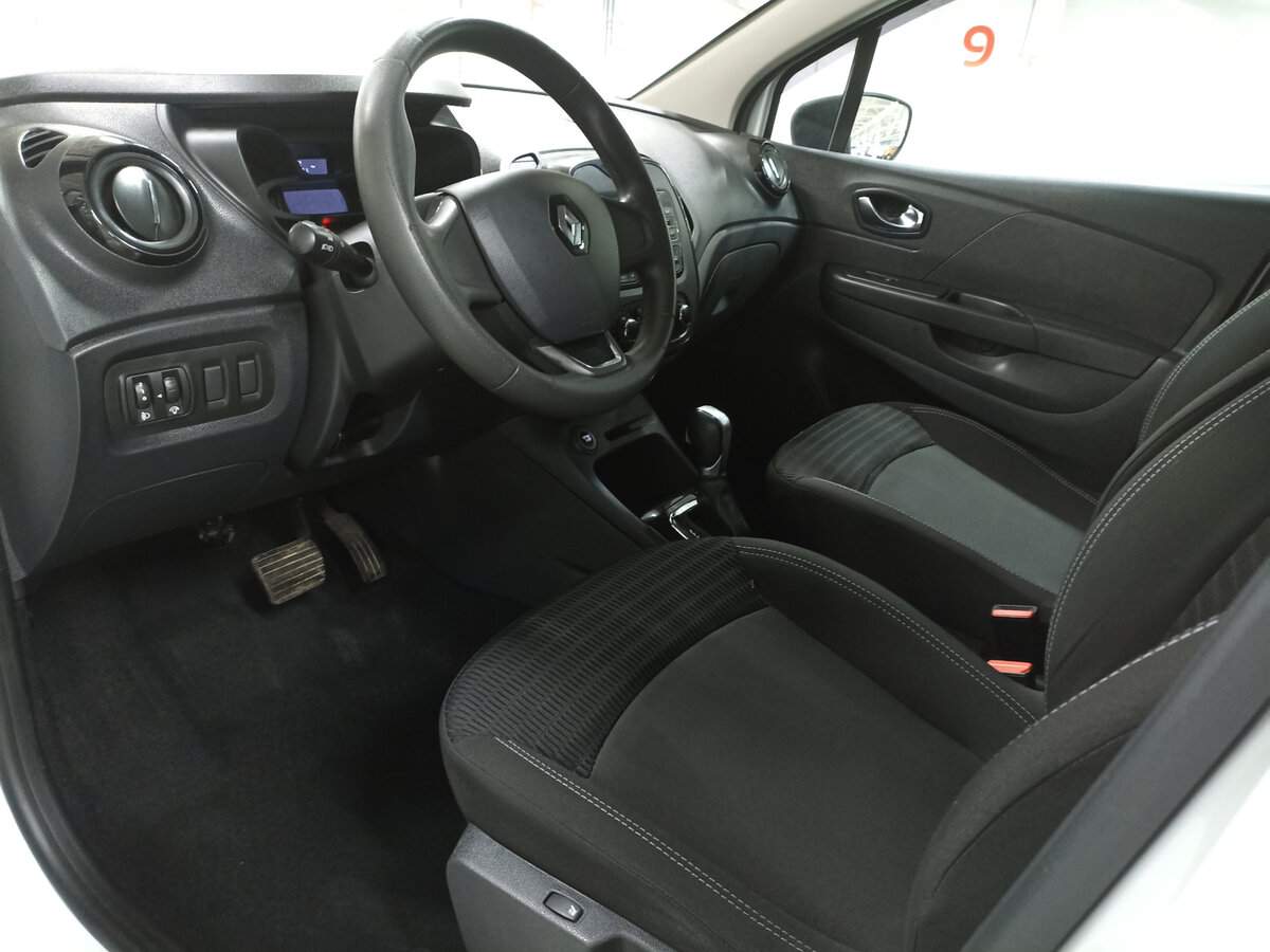 Купить Renault Kaptur, 2018, 147 752 км, фото №16
