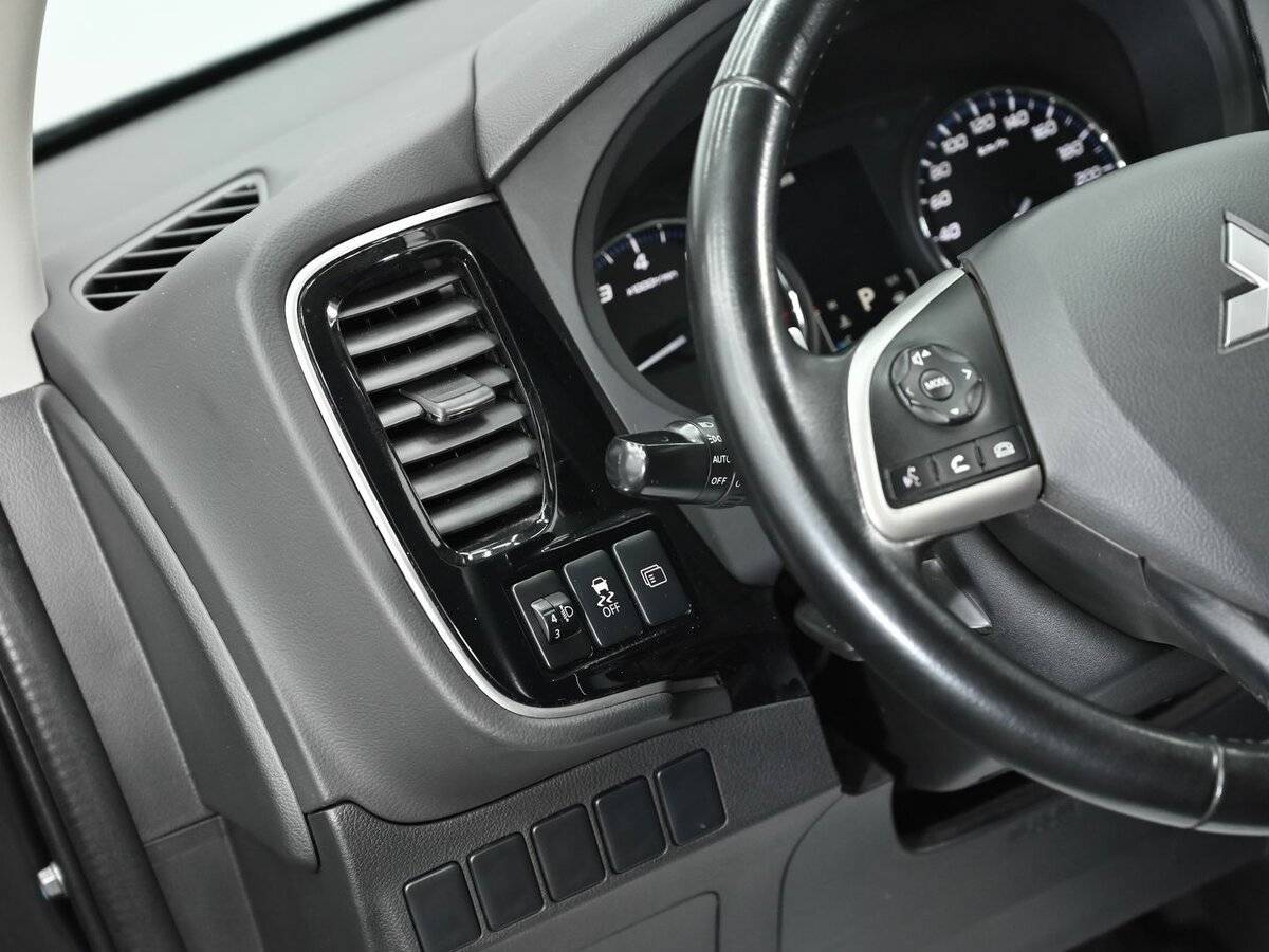 Купить Mitsubishi Outlander, 2014, 182 000 км, фото №9