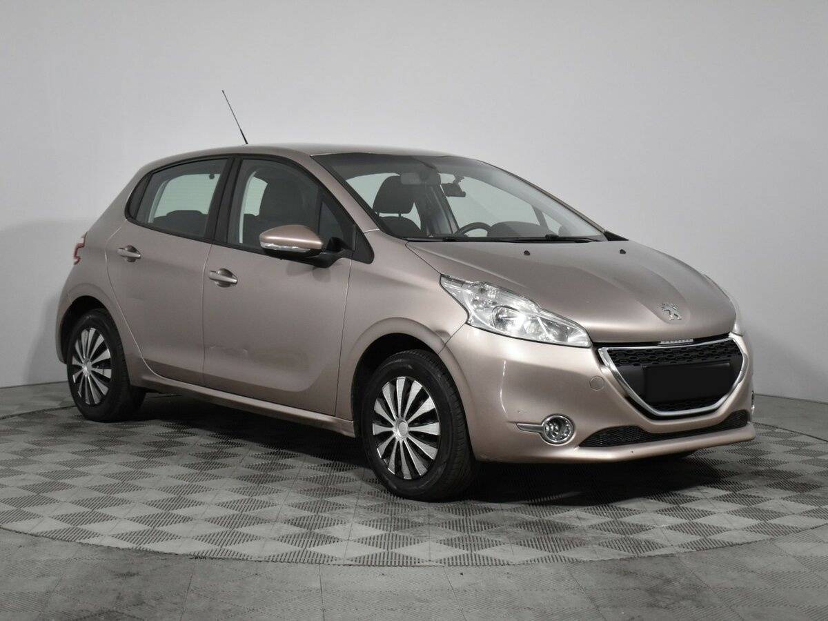 Peugeot 208