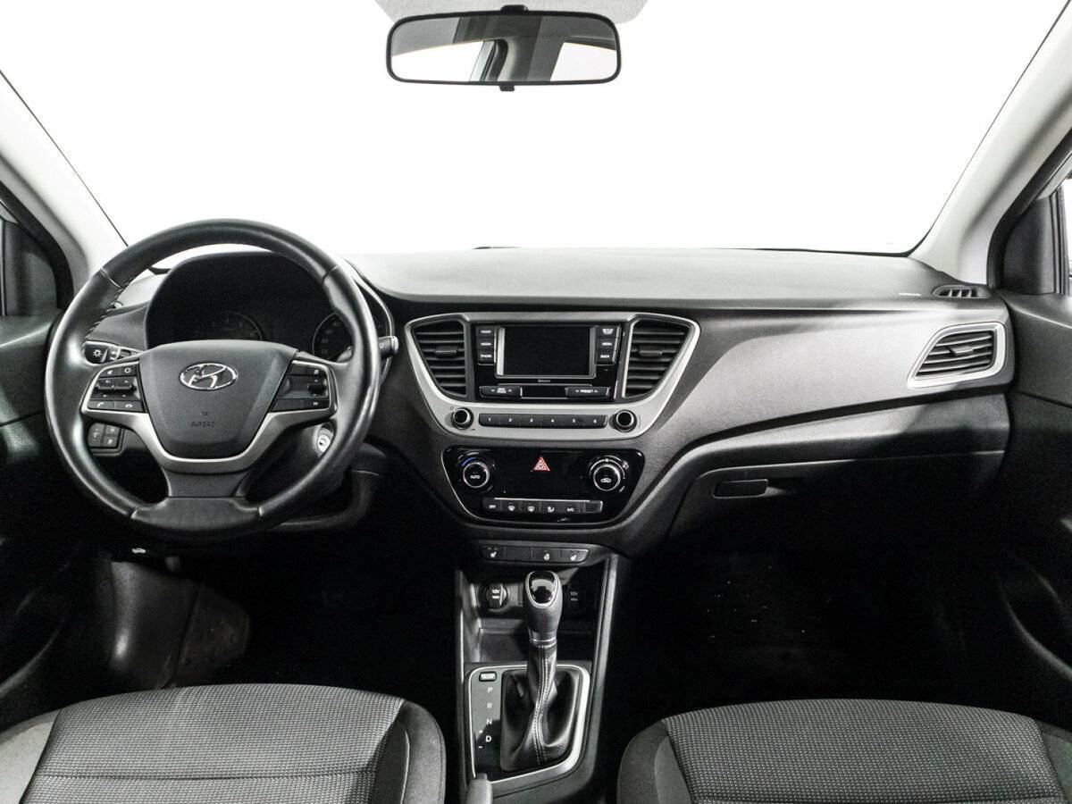 Купить Hyundai Solaris, 2017, 108 500 км, фото №13