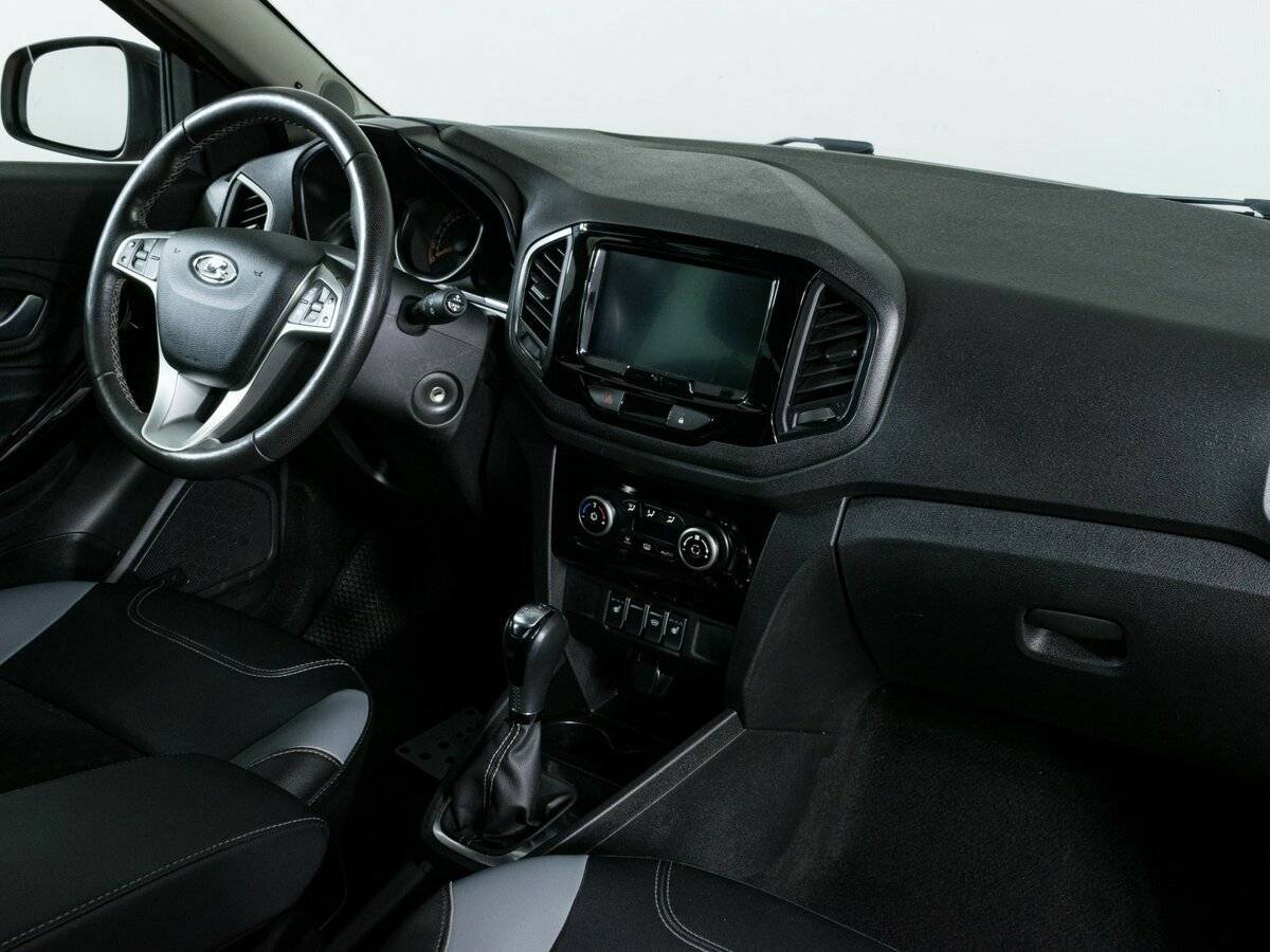 Купить Lada (ВАЗ) XRAY Cross, 2020, 96 029 км, фото №10