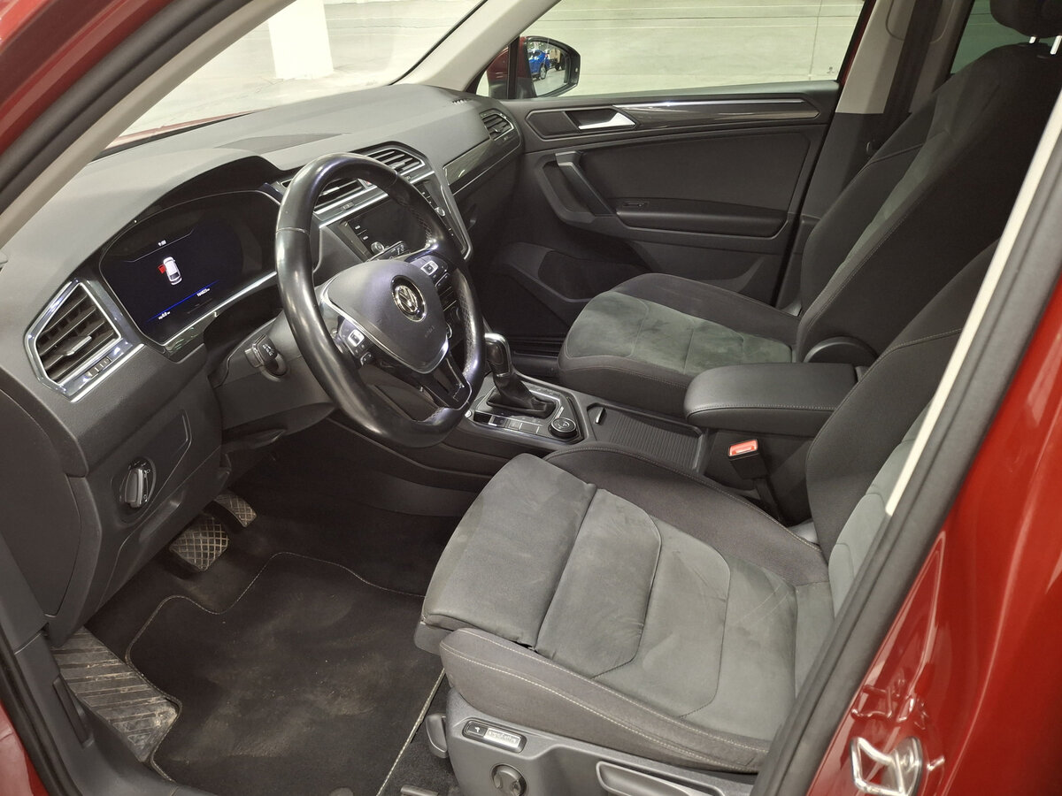 Купить Volkswagen Tiguan II, 2018, 164 822 км, фото №16