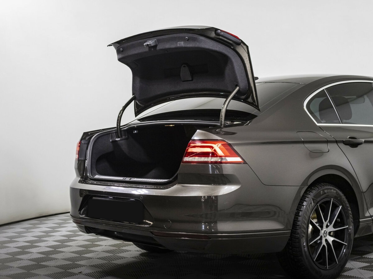 Купить Volkswagen Passat B8, 2017, 152 451 км, фото №14